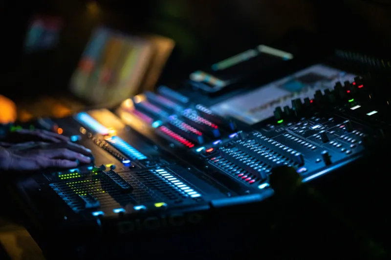 While the Country Sleeps, They're Listening: Inside the Secret World of 2 A.M. Radio